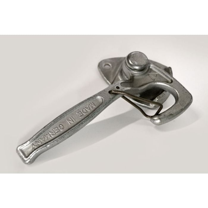 Left Clamp Closure