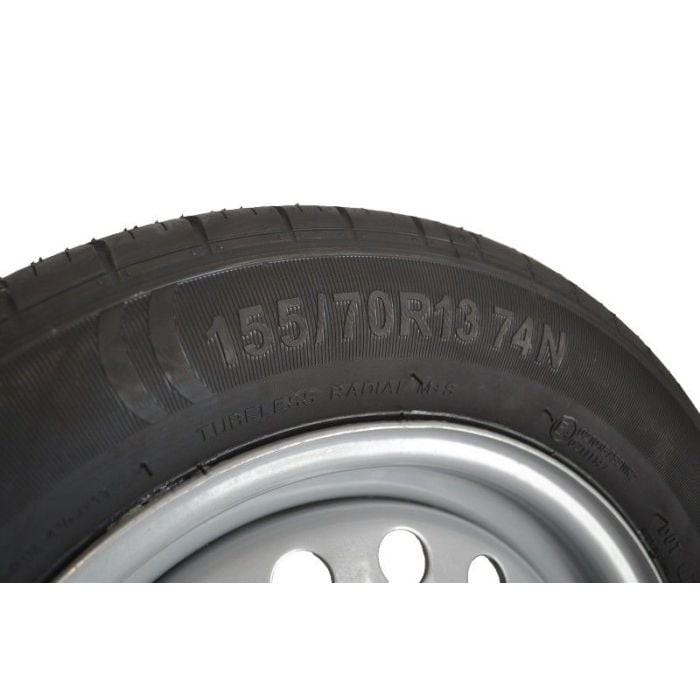Tire on rim 155/70R13 57/100/4/30 74N