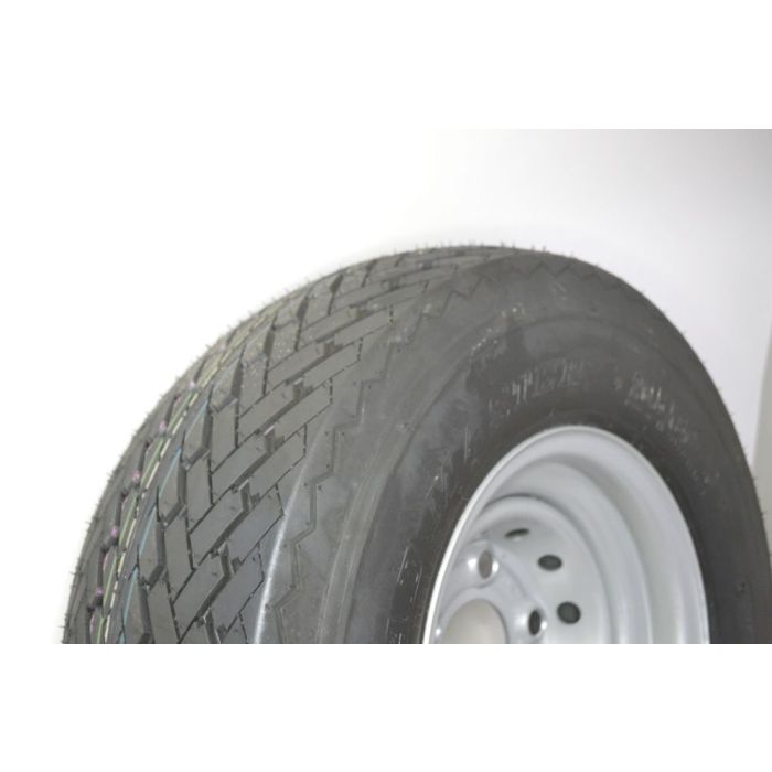 Band op velg 20.5x8.00-10 67/112/5/-4 98N