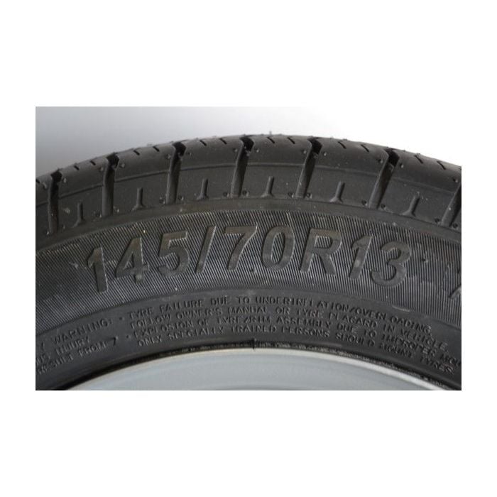Band op velg 145/70R13 85/115/4/0 78N