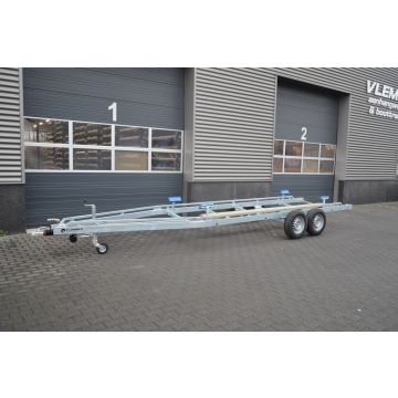 Vlemmix Boot Stallingstrailer 1800kg 631x220cm