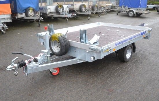 Motor trailer voor 2 motors huren in Noord-Brabant